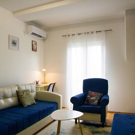 Sunny 412 Apartment Podgorica Exterior photo